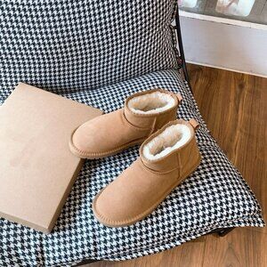 UGG Classic Ultra Mini Boots chestnut